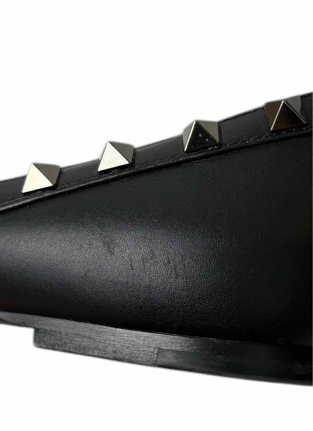 Valentino Size 37.5 Rockstud Leather Flats
