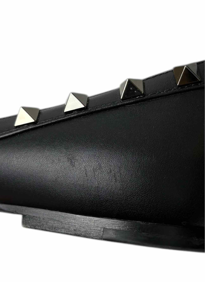 Valentino Size 37.5 Rockstud Leather Flats