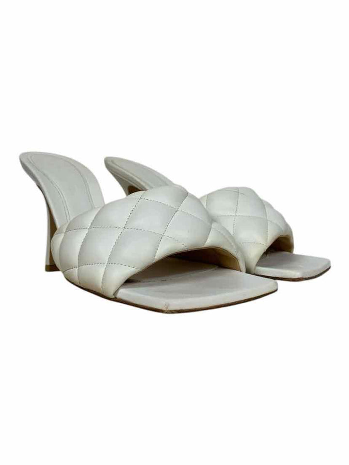 Bottega Veneta Size 38.5 Sandals