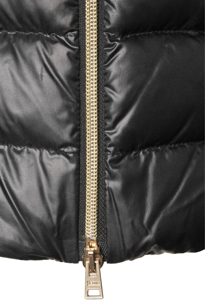 Herno Size 42 Down Jacket