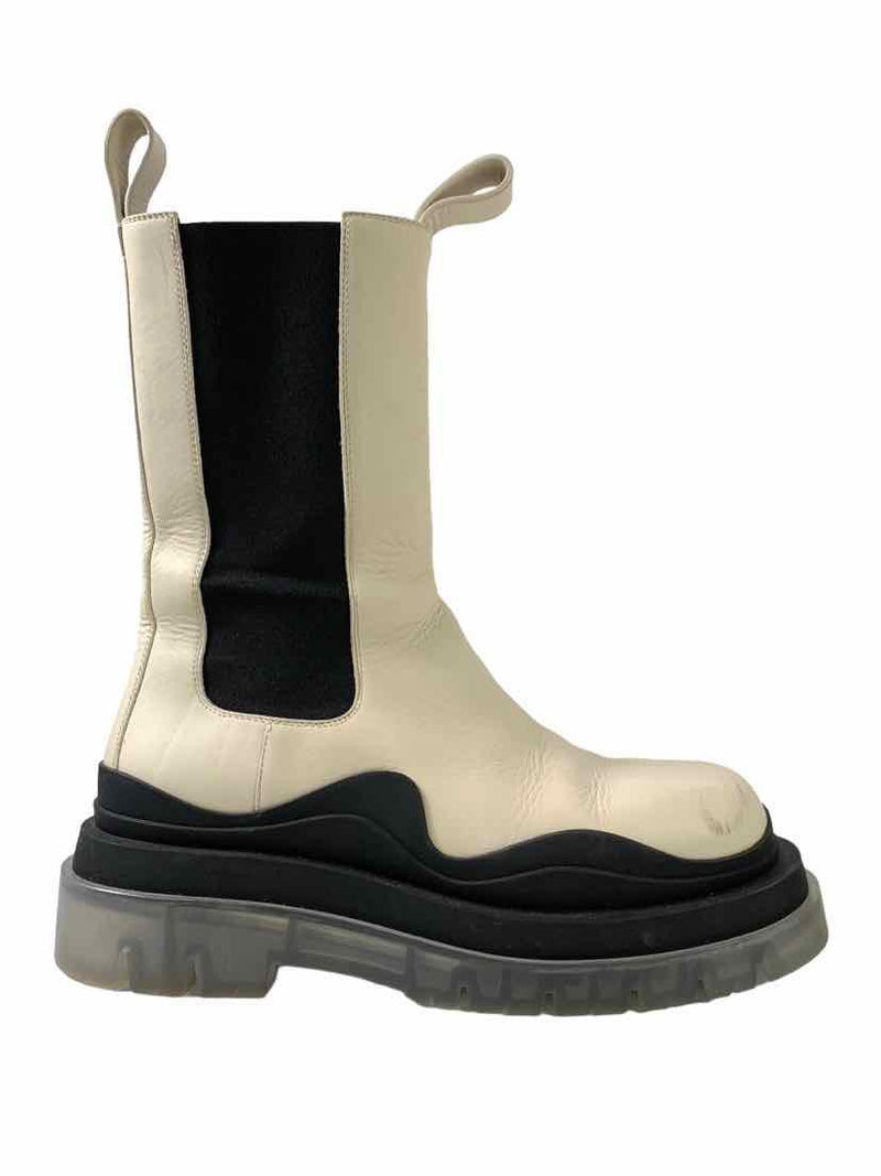 Bottega Veneta Size 39.5 Chelsea Boots