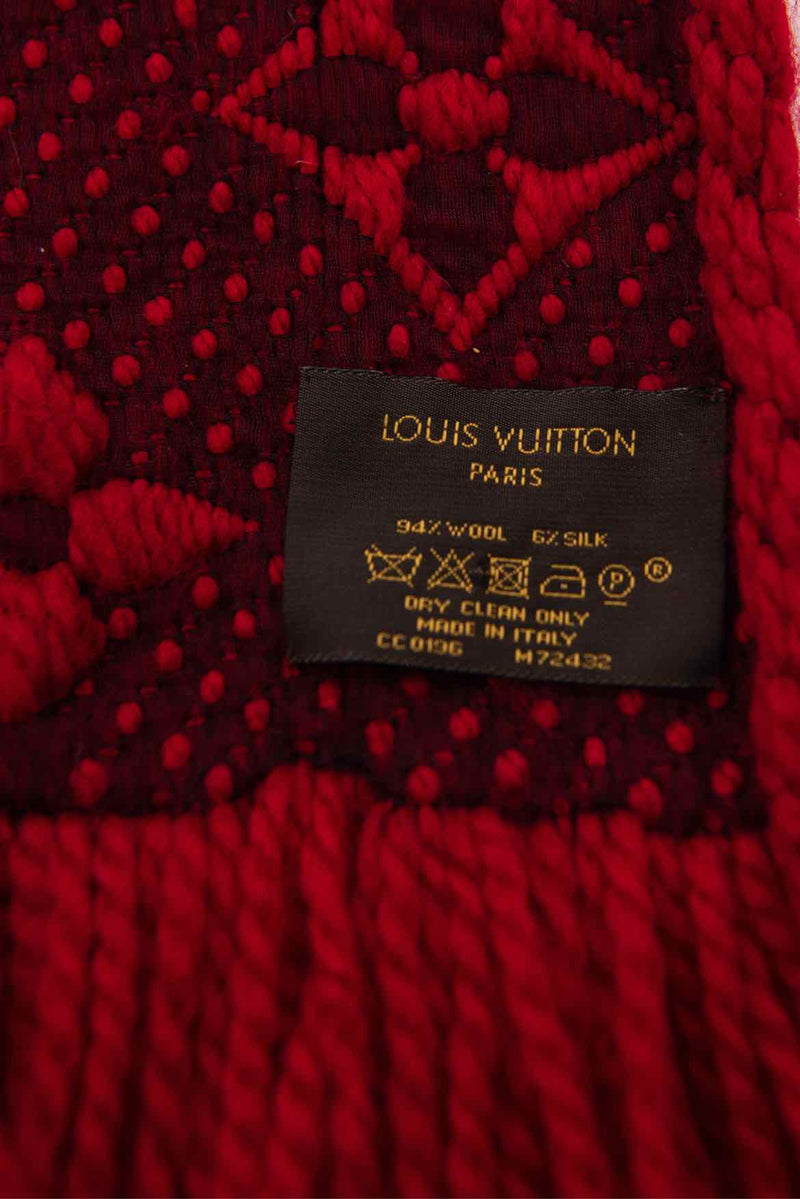 Louis Vuitton Size OS Scarf