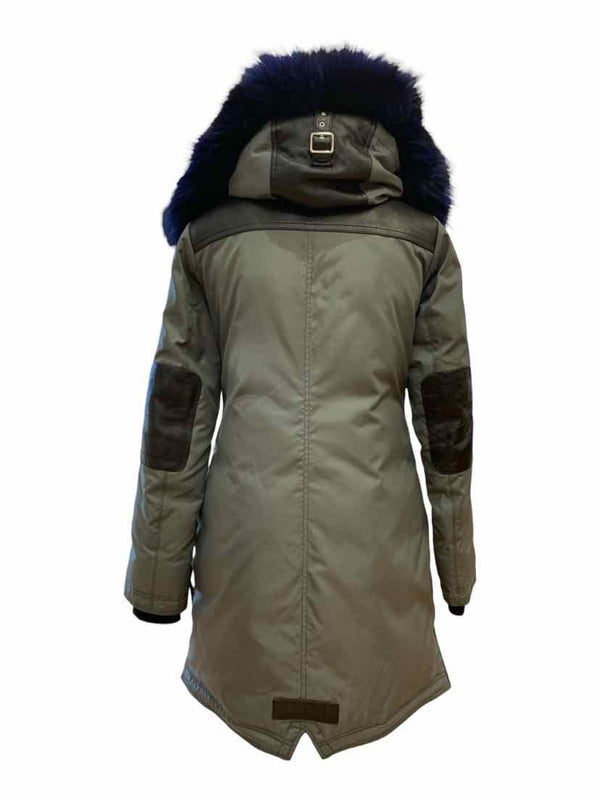 Size M Coat